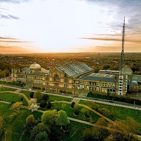 Entire Apartment Alexandra Palace, London Londres Exterior foto