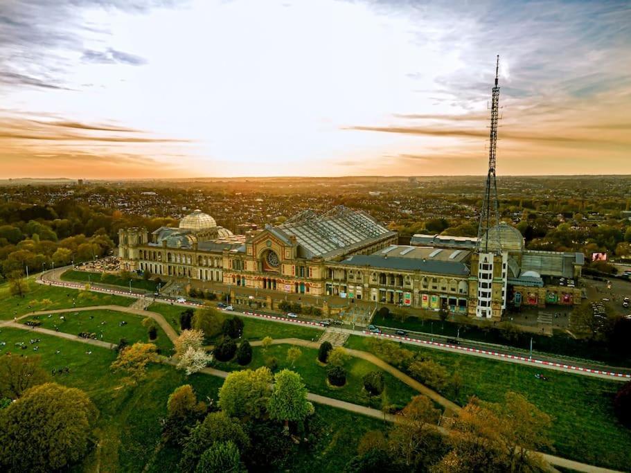 Entire Apartment Alexandra Palace, London Londres Exterior foto